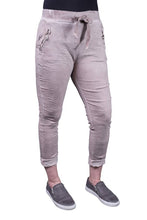 Afbeelding in Gallery-weergave laden, TINA Stephens Italy/Tees By Tina - Riley Zipper Pocket Pant (PL151): 100 White
