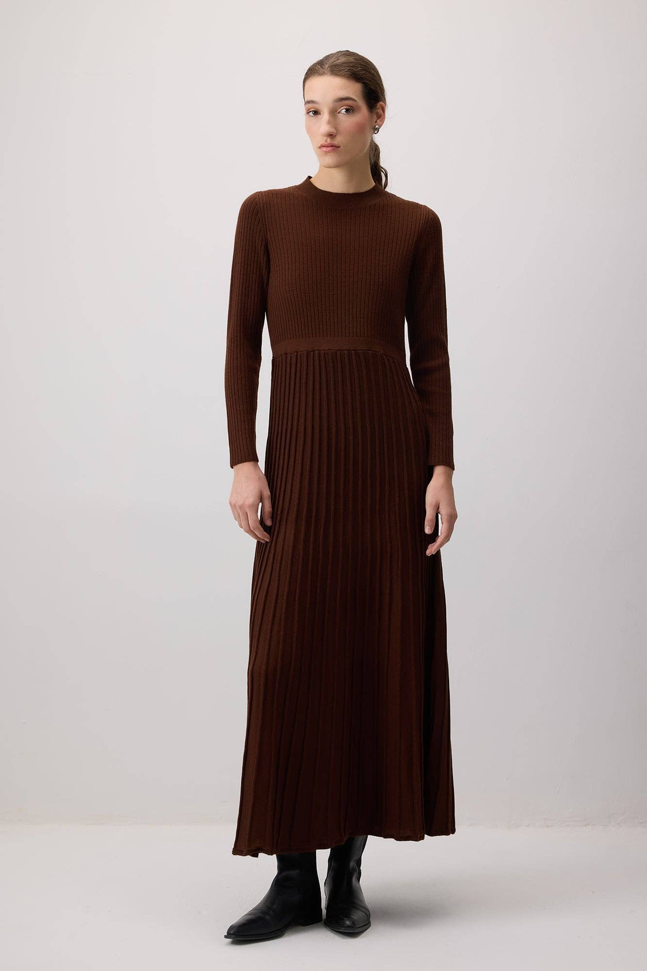 Touché Privé EU - KNITWEAR DRESS: Brown / Standart