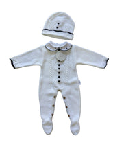 Afbeelding in Gallery-weergave laden, Cotton Socks - CT108 TRICOT JUMPSUIT SET W/ HAT AUTUMN/WINTER: Crude/Sand / 1/3 Months
