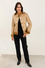 Afbeelding in Gallery-weergave laden, CHOKLATE PARIS - Suede leather &amp; faux fur coat - 89A123: Choco / 1S-2M-2L-1XL

