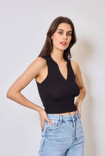 Afbeelding in Gallery-weergave laden, EASY MODE - Knitted tank top - 8076: Black / One size
