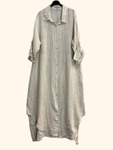 Afbeelding in Gallery-weergave laden, la maison des fibres naturelles - 68036 100% LINEN long shirt: Beige
