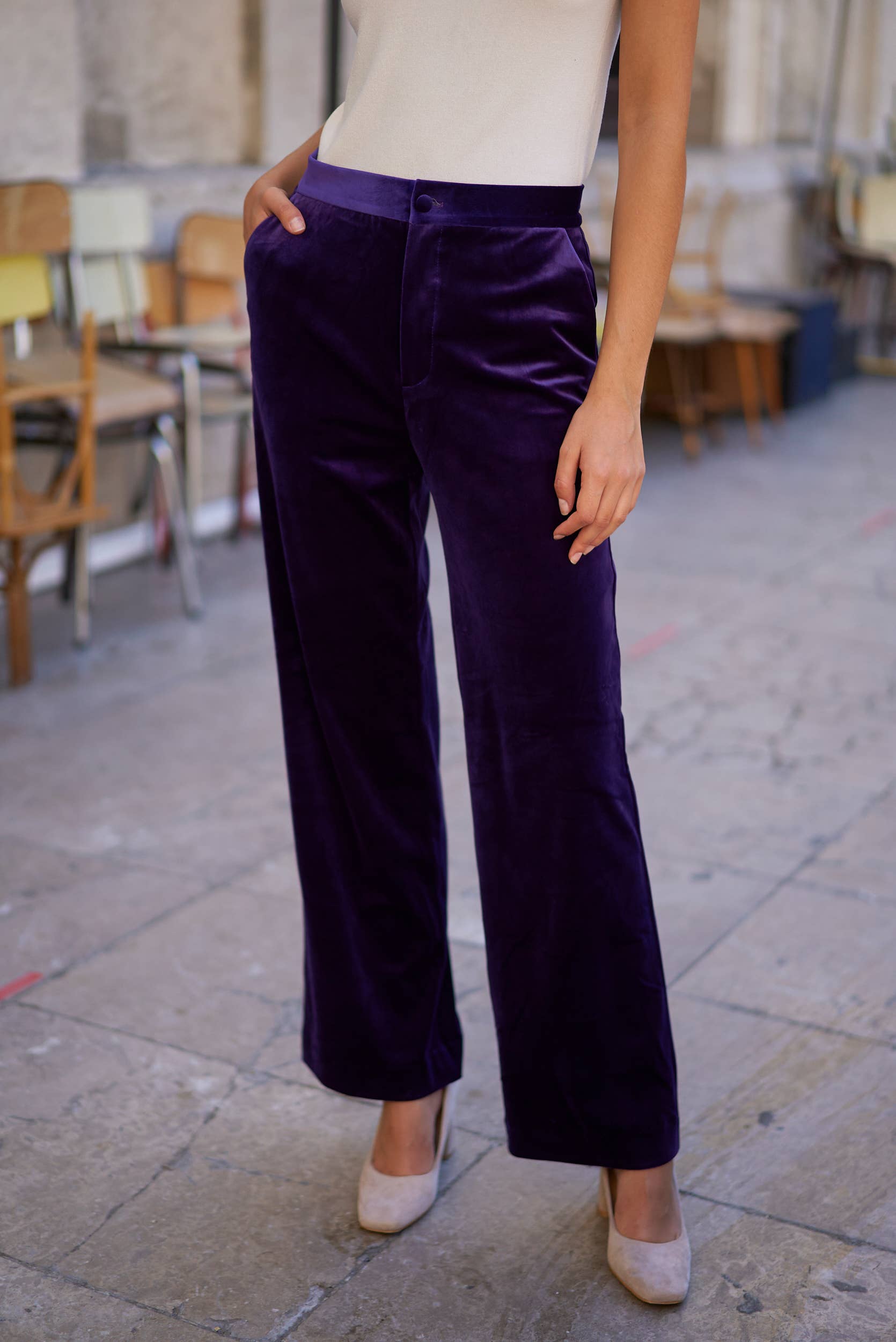 Attentif Paris - Straight cut velvet pants: Dark brown / Sx1 Mx1 Lx1 XLx1