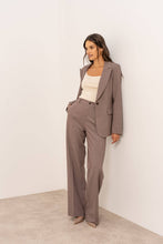 Afbeelding in Gallery-weergave laden, Attentif Paris - [Aura] Women&#39;s fitted blazer: Brown / Sx1 Mx1 Lx1 XLx1
