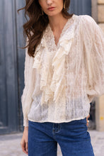 Afbeelding in Gallery-weergave laden, CHOKLATE PARIS - Frilly neck lace top - 81022 : Ecru / 1S-1M-1 L
