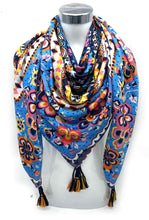 Afbeelding in Gallery-weergave laden, LINETA - Large square tassel scarf 46735-26: Blue
