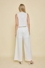 Afbeelding in Gallery-weergave laden, Straight embroidered trousers Beige
