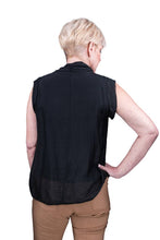 Afbeelding in Gallery-weergave laden, TINA Stephens Italy/Tees By Tina - Sarita Silk Drape Neck Top (BT212): 672 Fuchsia
