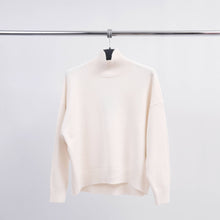 Afbeelding in Gallery-weergave laden, Cecile Wang - HY86038 turtleneck sweater: Bordeaux
