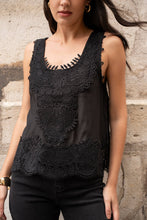 Afbeelding in Gallery-weergave laden, CHOKLATE PARIS - Top with lace insert - CK08500: White / 1S-1M-1 L
