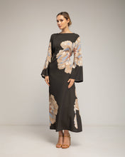 Afbeelding in Gallery-weergave laden, Tantra - Long floral dress: Navy / YOUR
