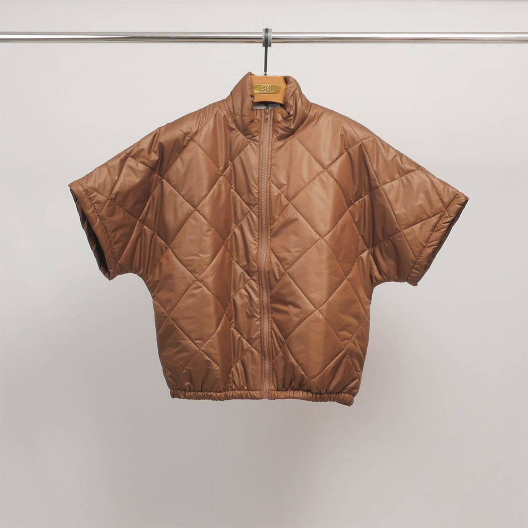 Cecile Wang - Quilted jacket with short sleeves and stand-up collar MJ85030: Brown c