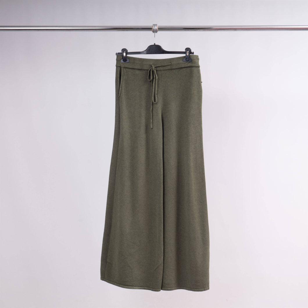 Cecile Wang - Trousers 9069: Khaki / One size