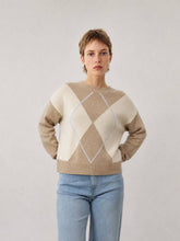 Afbeelding in Gallery-weergave laden, Cécile Wang - Diamond-pattern wool-cashmere sweater HYC6665: Taupe
