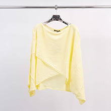 Afbeelding in Gallery-weergave laden, Cecile Wang - Oversized cotton sweater
