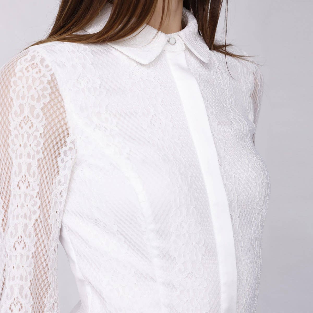 Smart and Joy - Long sleeve fitted lace blouse: White / FR 44